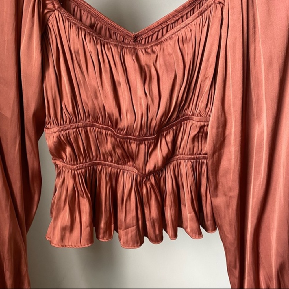 Lulus ‘Sophisticate’ Ruched Top - Picture 9 of 11